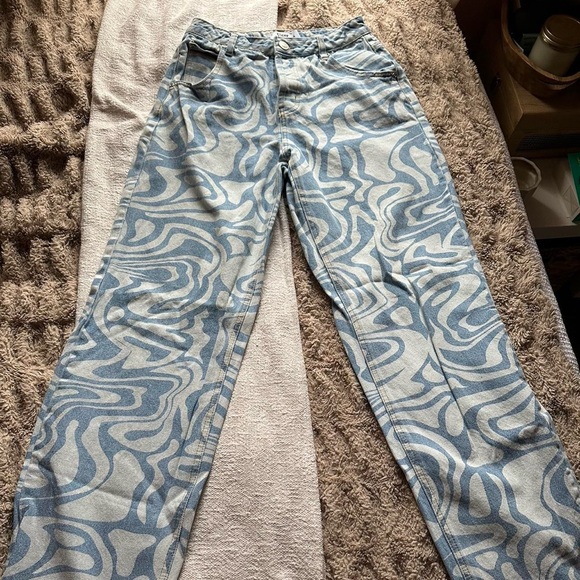 Tiger Mist Jeans - Picture 2 of 6